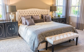 The Benefits of Having Throw Pillows on Your Bed (Besides Just Looking Pretty)