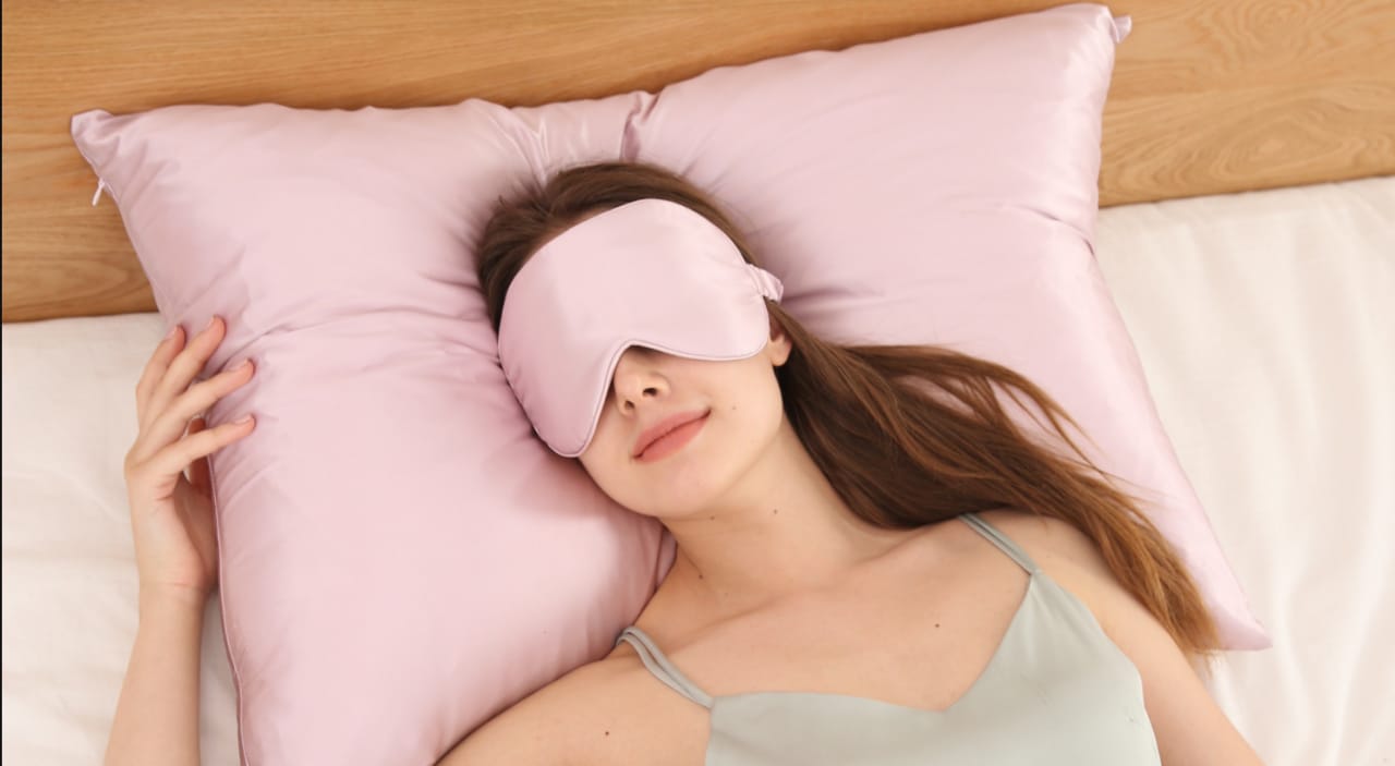 Mulberry Silk Sleep Eye Mask
